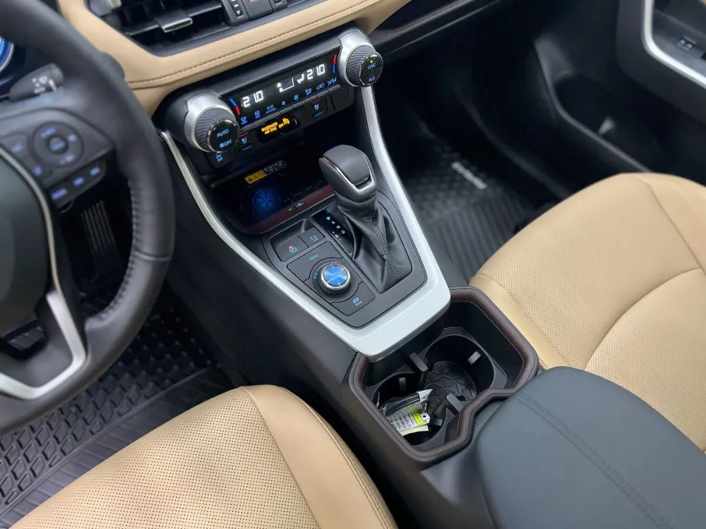 2022 Toyota RAV4 Hybrid Limited Blueprint w: Beige Interior 11